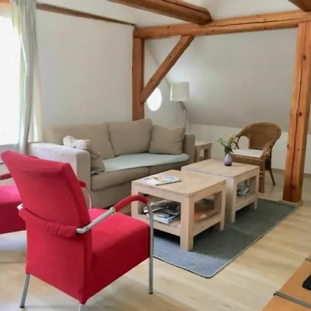 In Czechia With Private Pool Appartement Pecka