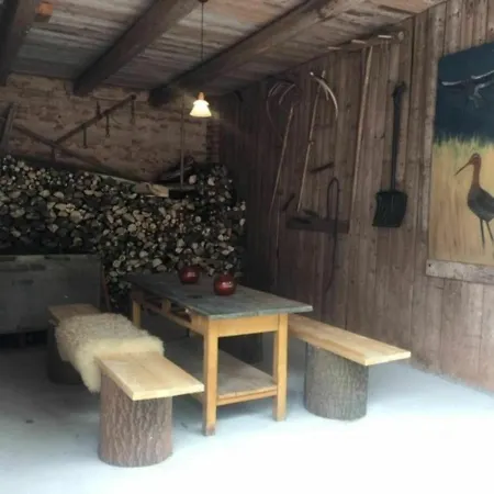 In Czechia With Private Pool Apartamento Pecka